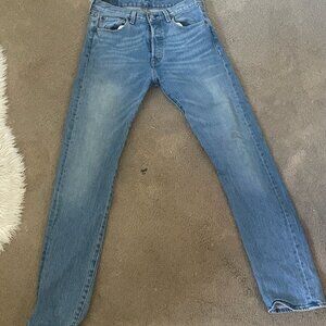 Levi's 501 Men's Medium Wash